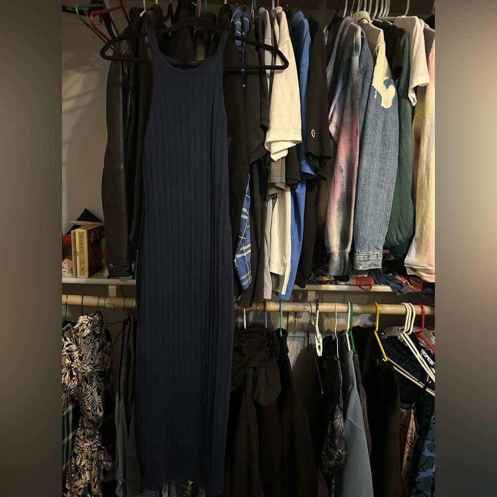 White House black market ribbed navy maxi dress